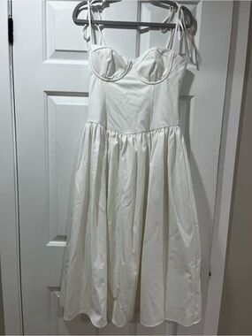 White Maxi Dress with Sweetheart Bodice
